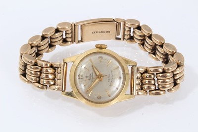 Lot 611 - Ladies Tudor Princess gold wristwatch on 9ct gold bracelet