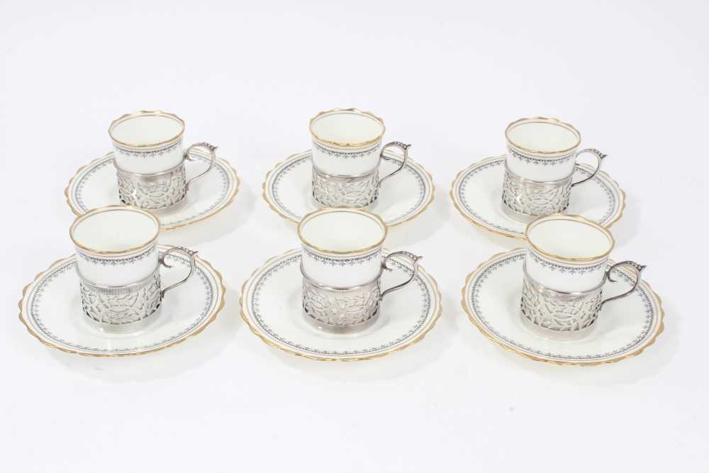 Lot 90 - 1920s Aynsley six-piece coffee set in fitted case