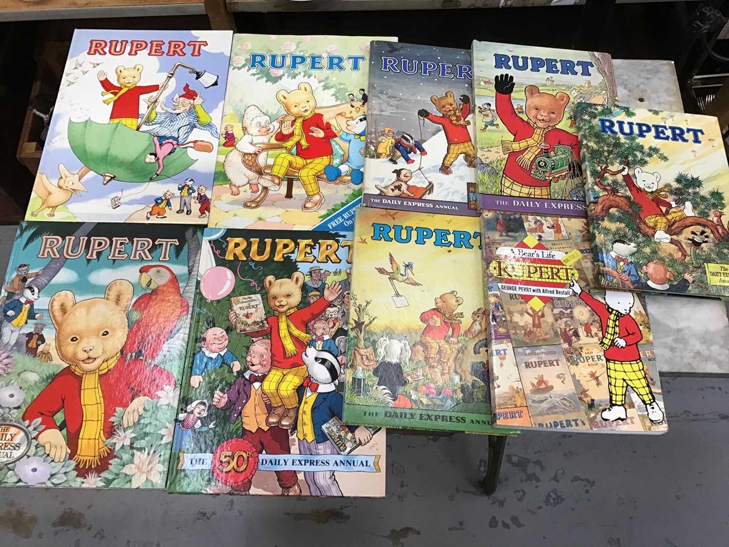 Lot 566 - Collection of Rupert annuals