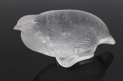 Lot 852 - Modern Lalique glass paperweight - partridge