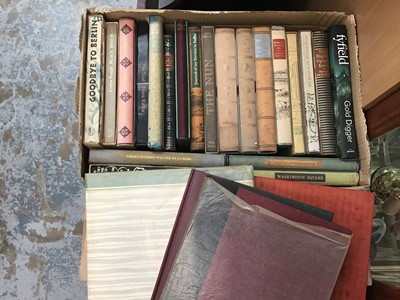 Lot 120 - Large quantity of folio society and books, to include history and others
