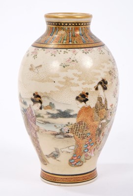 Lot 189 - Squat Japanese Satsuma vase