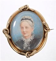 Lot 733 - 19th century portrait miniature on ivory of a...