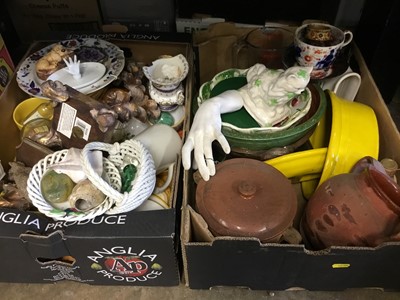 Lot 272 - Sundry ceramics, metalwares and other items