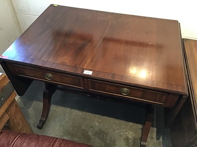 Lot 870 - Georgian style mahogany sofa table