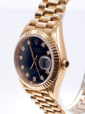 Lot 602 - Ladies Rolex gold Oyster Perpetual DateJust wristwatch, model 69178