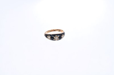 Lot 520 - Victorian 15ct gold black enamel and seed pearl mourning ring