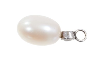 Lot 425 - Cultured pearl and diamond pendant with a cultured pearl measuring approximately 4.4mm x 9.65mm with an old cut diamond surmount in millegrain setting