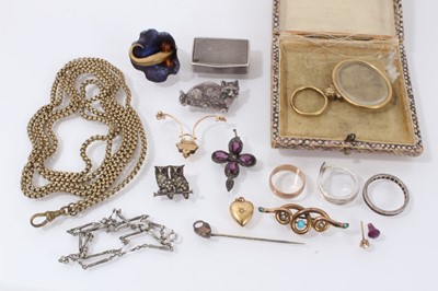 Lot 429 - Miscellaneous group of jewellery to include a 19th century magnifying glass, Victorian gilt metal long chain, Mappin & Webb silver pill box, cat brooch, 9ct gold wedding ring, and other jewellery a...