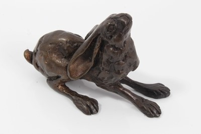 Lot 718 - Bronze hare figure