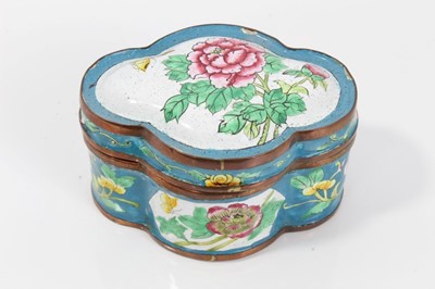 Lot 226 - Chinese lobed enamel box and cover