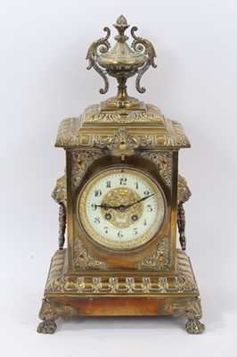 Lot 636 - Edwardian brass mantle clock