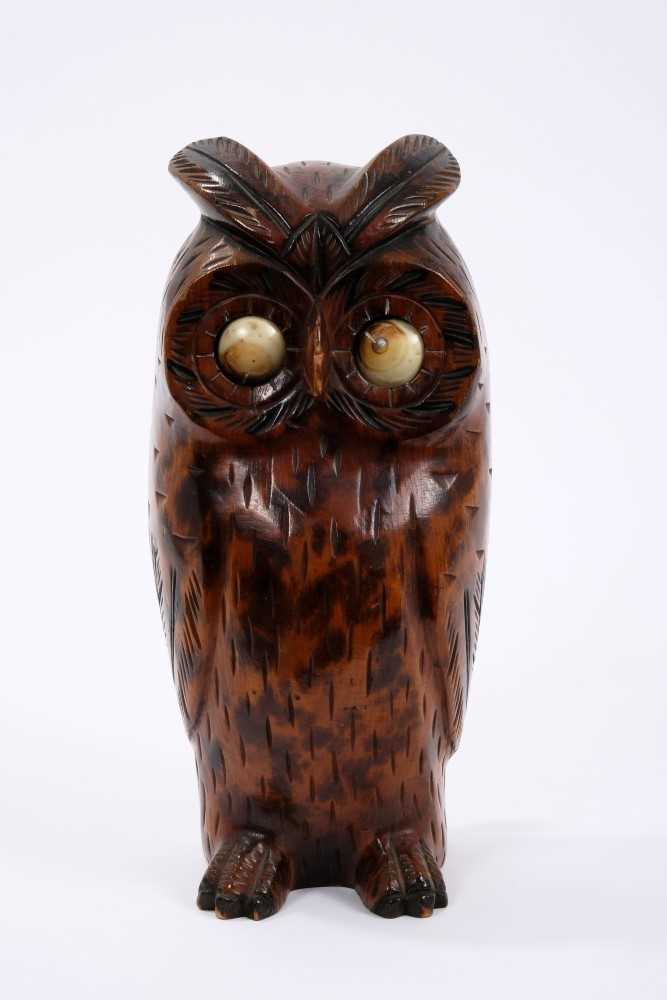 Lot 634 - 1920s Black Forest  Novelty owl clock