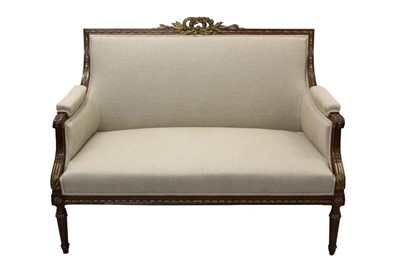 Lot 1339 - Good quality French mahogany and parcel gilt settee with carved floral and leaf cresting on turned reeded legs