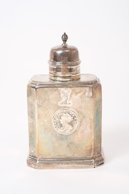 Lot 364 - George I style Britannia standard silver tea caddy of rectangular box form with domed cover and sliding base plate with engraved stag crest and inset Queen Anne silver coin (London 1924) 6.5 ozs ,1...