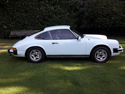 Lot 1199 - 1975 Porsche 911 2.7 coupe.  Registration OMY 427P, Vin 9116300449