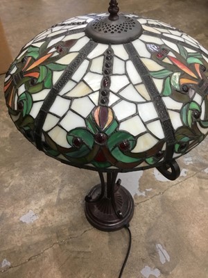 Lot 131 - Tiffany style lamp