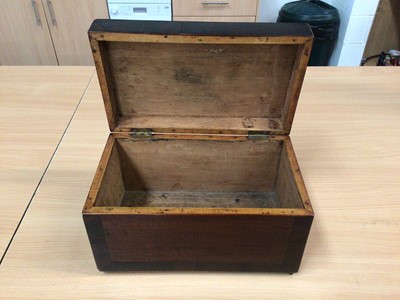 Lot 578 - Regency mahogany box