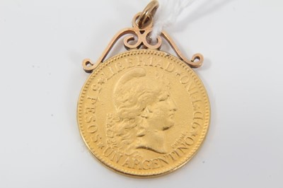 Lot 71 - Argentina gold 5 pesos coin, 1883, with gold pendant mount
