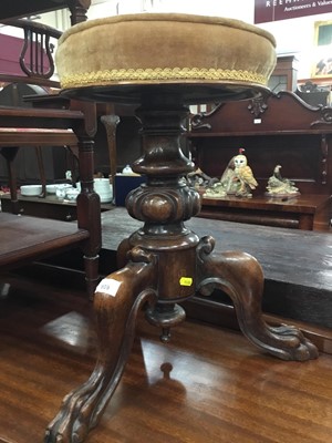 Lot 909 - Victorian piano stool