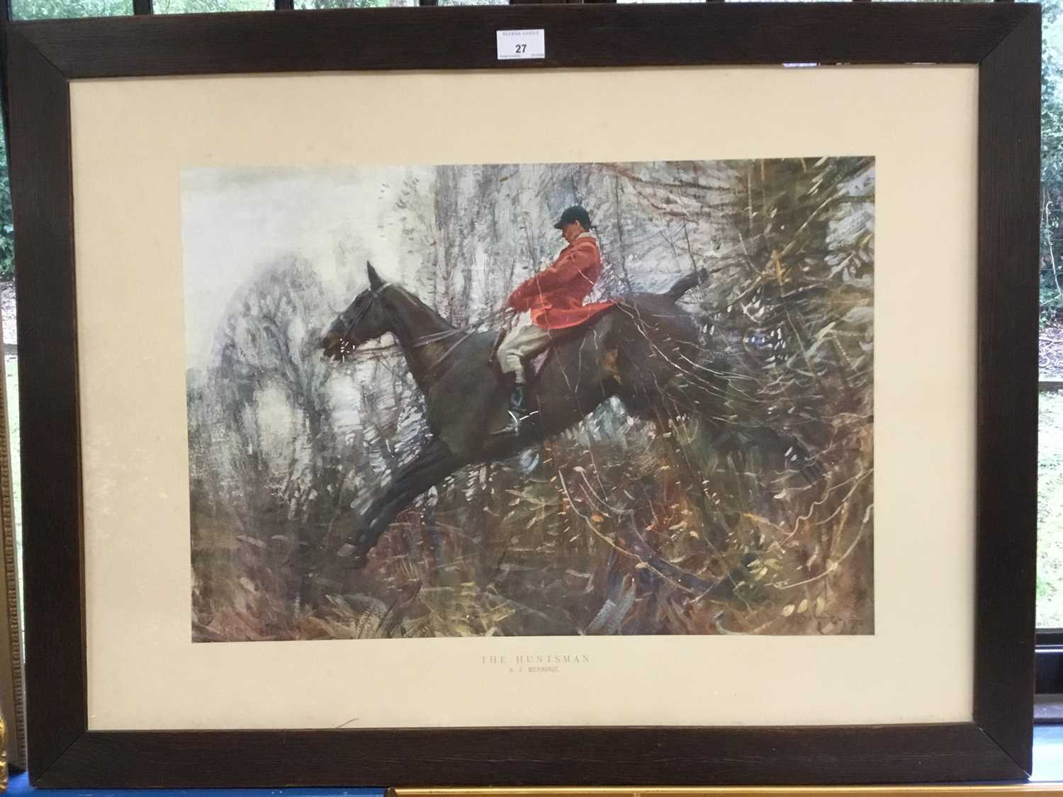 Lot 27 - Munnings hunting print in oak frame