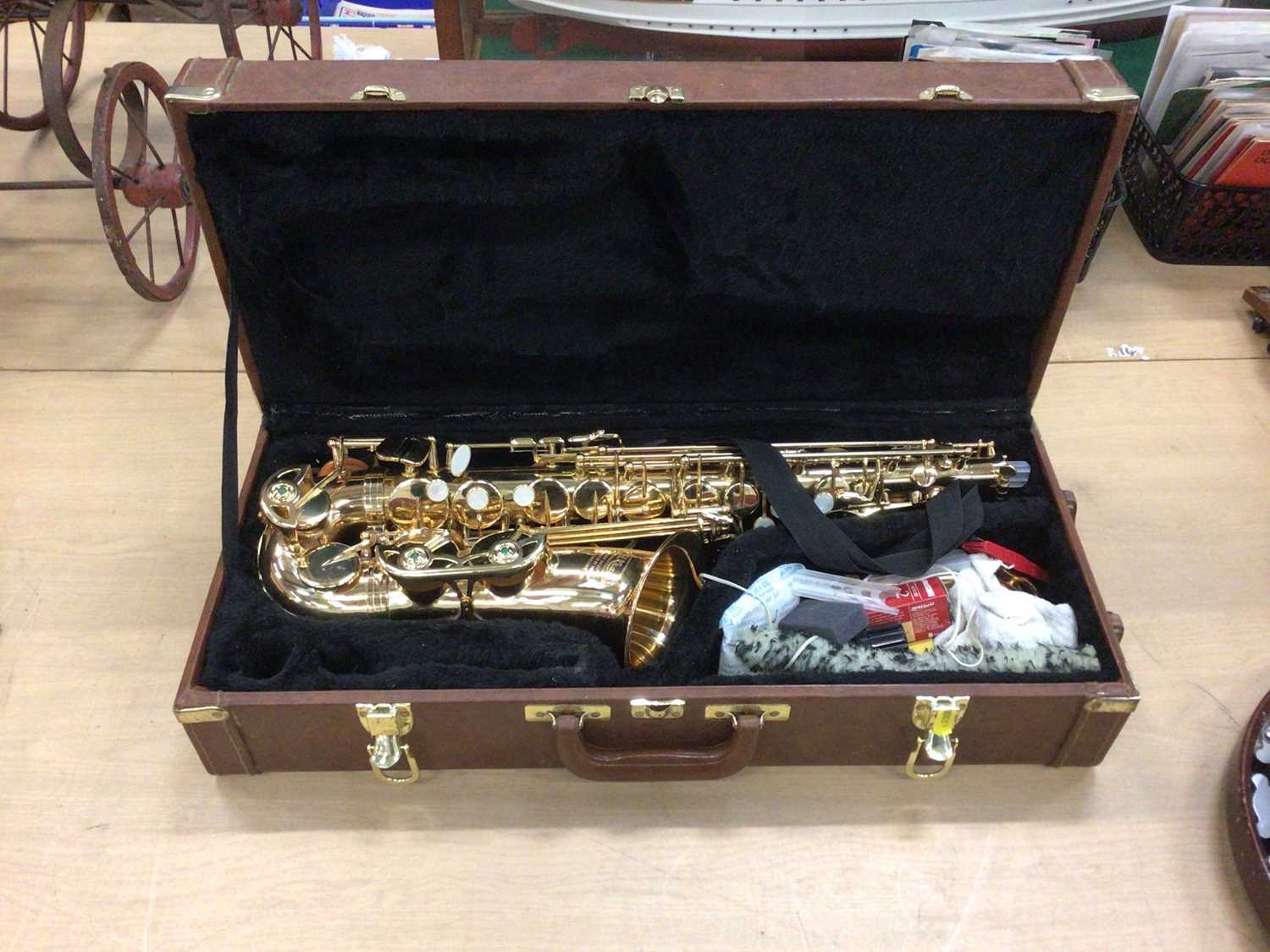 Lot 820 - Elkhart 300 series alto saxophone