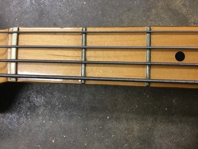 Lot 827 - Aria pro II bass