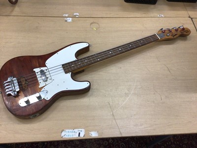 Lot 827 - Aria pro II bass