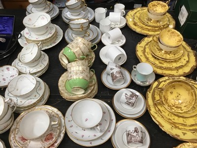 Lot 157 - Large collection of teawares