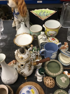 Lot 163 - Collection of decorative ceramics