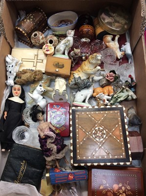 Lot 477 - Box of sundries including Mauchline ware box, cold painted lead cat, Royal Worcester miniature trinket pot, autograph album and other items