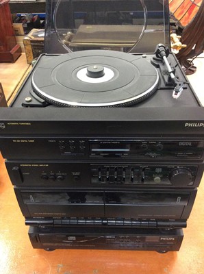 Lot 702 - Philips turntable and stereo