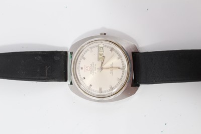 Lot 179 - 1960s gentlemen's Omega Electronic Genève wristwatch, the circular brushed satin dial with day and date, centre seconds, applied steel baton hour markers, in stainless steel tonneau shape case