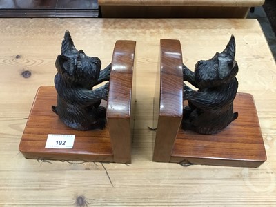 Lot 192 - Pair of carved Scottie dog bookends