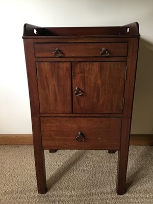 Lot 976 - Georgian mahogany bedside cupboard with ledge back and single drawer above a cupboard