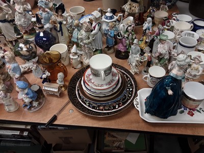 Lot 274 - Large collection of continental porcelain figures and other decorated china