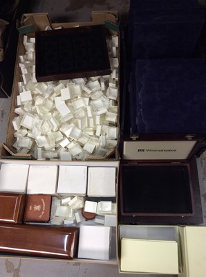 Lot 462 - Collection of various empty jewellery and coin boxes