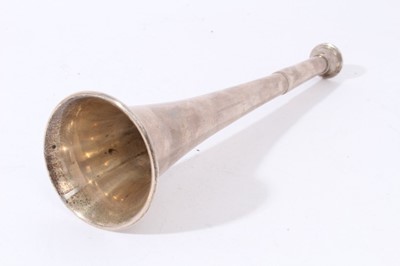 Lot 102 - George V silver hunting horn of conventional form, engraved Kohler & Son makers, From Covent Garden, 185 Piccadilly, London W., (London 1911)