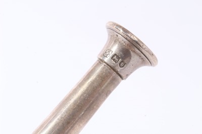 Lot 102 - George V silver hunting horn of conventional form, engraved Kohler & Son makers, From Covent Garden, 185 Piccadilly, London W., (London 1911)