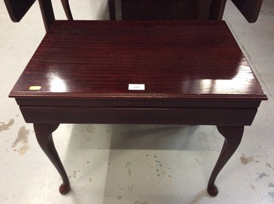 Lot 498 - Canteen silver plated cutlery in mahogany table cabinet on cabriole legs