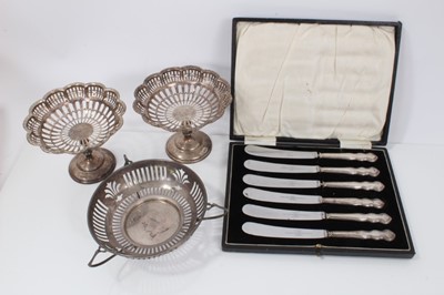 Lot 197 - Pair of George V silver pedestal bon bon dishes with pierced borders (Birmingham 1913), another bon bon dish and a set of silver handled tea knives, 9ozs of weighable silver