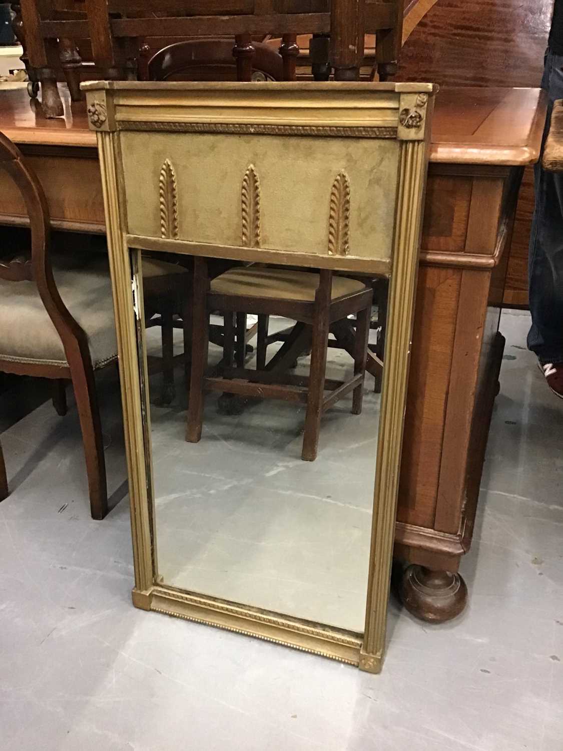 Lot 897 - Regency gilt pier mirror