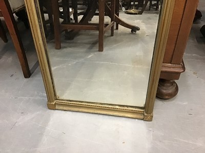 Lot 897 - Regency gilt pier mirror