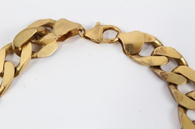 Lot 102 - 9ct gold curb link bracelet