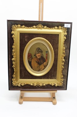 Lot 197 - Decorative Victorian gilt and rosewood picture frame housing an oval print