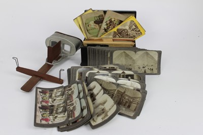 Lot 1925 - Group of stereoscopic viewing cards together with viewer