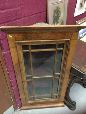 Lot 1095 - Georgian style walnut hanging corner cabinet