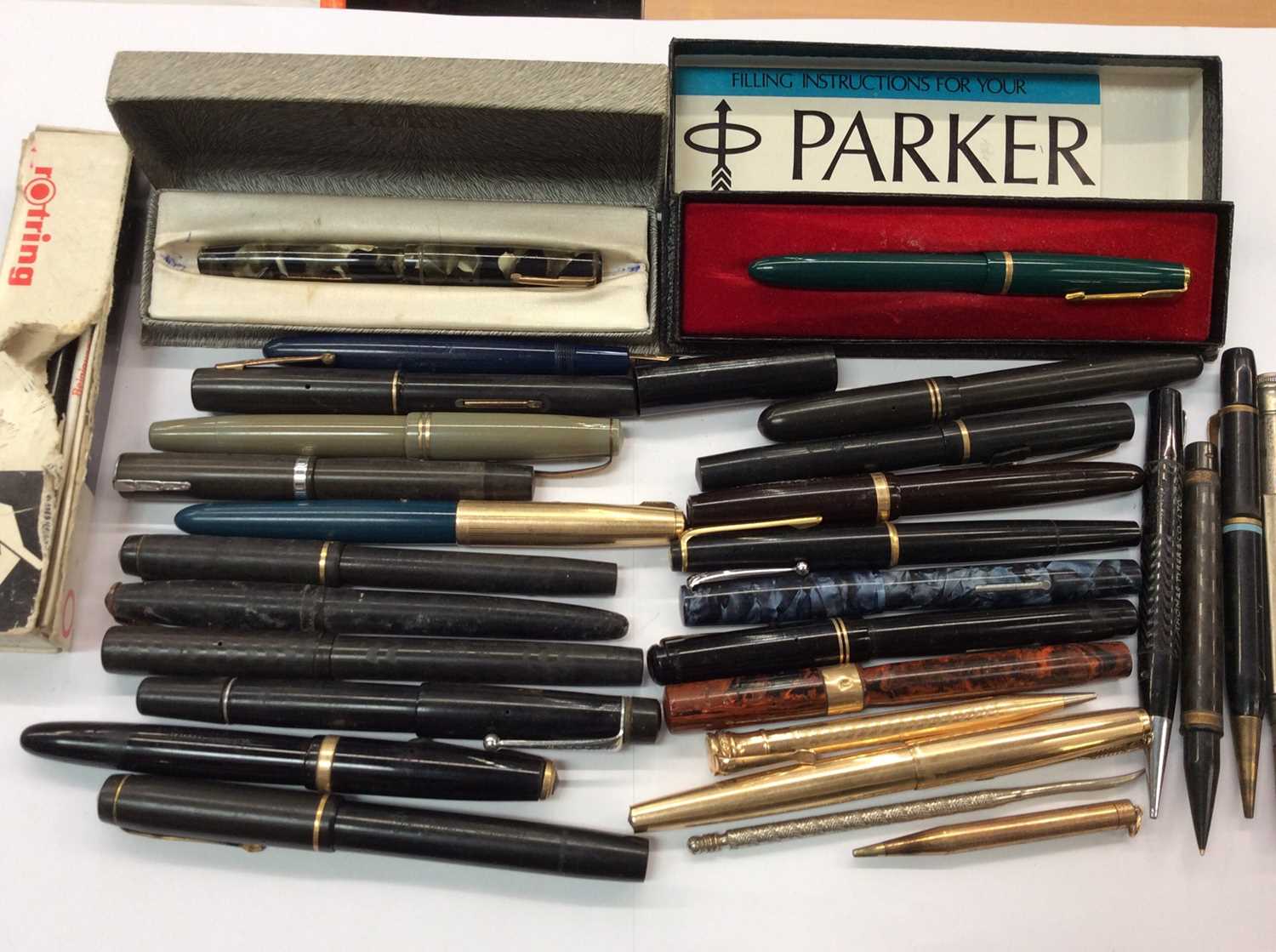 The Art of Collecting Conway Stewart Fountain Pens