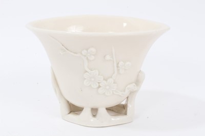 Lot 101 - Chinese blanc de chine libation cup