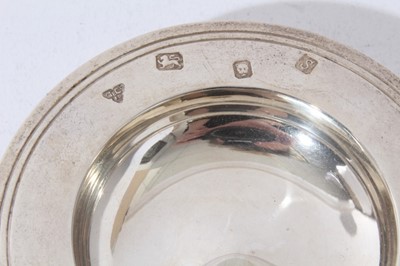 Lot 70 - Contemporary silver armada dish with engraved presentation inscription (London 1969), maker William Comyns & Sons Ltd, together with a smaller armada dish